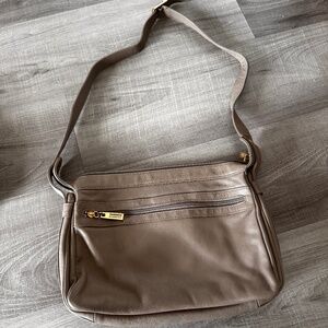 Vintage Ganson San Francisco Woven Leather Crossbody Bag – Excellent Condition